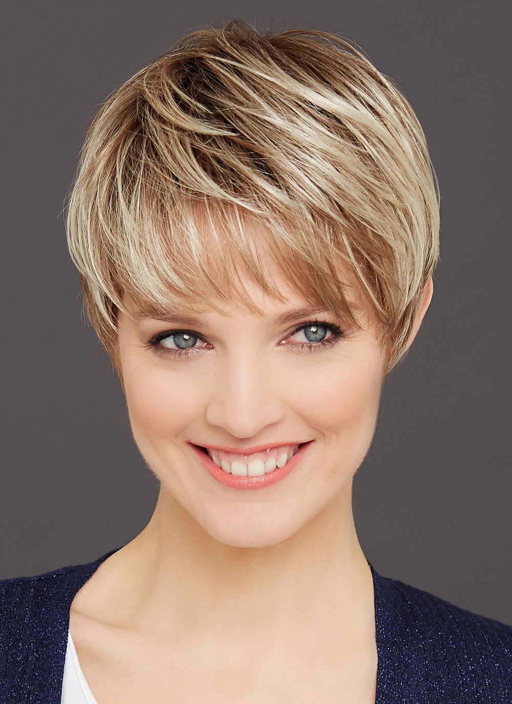 Chic Short Cut Blonde Synthetic Hair Ladies Wigs, Best ...